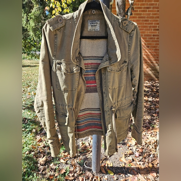 Levi's military jacket - Picture 3 of 3